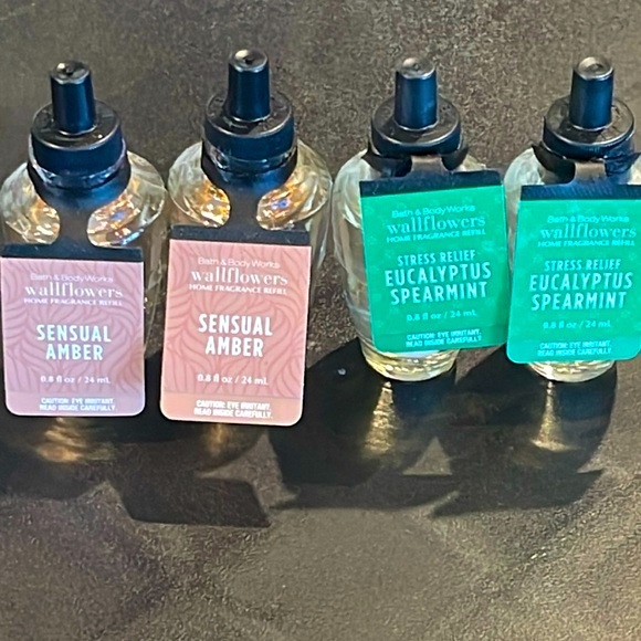 Bath & Body Works Other - 🔥BBW🔥SET/4 WALLFLOWER REFILLS 2 SENSUAL AMBER,2 EUCALYPTUS & SPEARMINT NWT $34